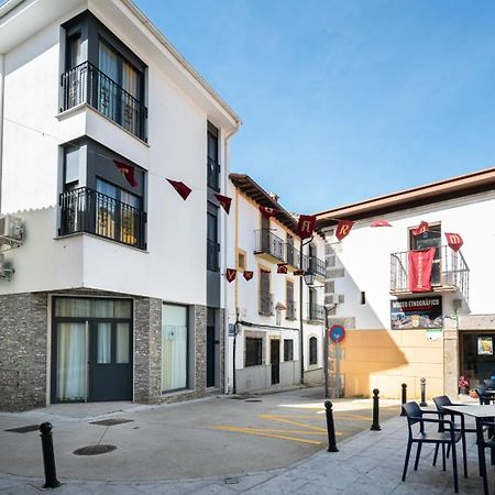Apartamentos La Plazuela Banos De Montemayor Dış mekan fotoğraf