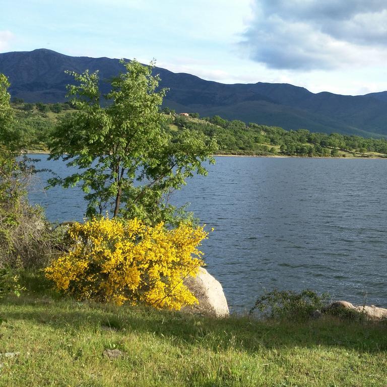 Apartamentos La Plazuela Banos De Montemayor Dış mekan fotoğraf